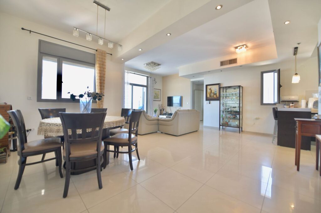 WhatsApp Image 2018-06-20 at 22.16.25