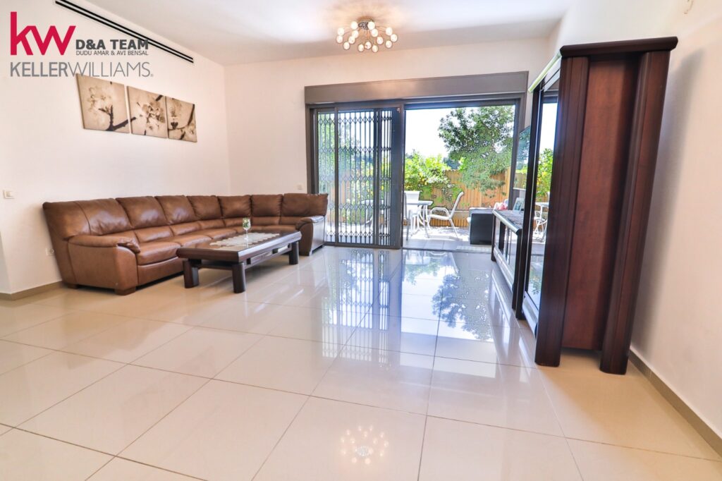 WhatsApp Image 2019-09-23 at 23.49.30 (3)