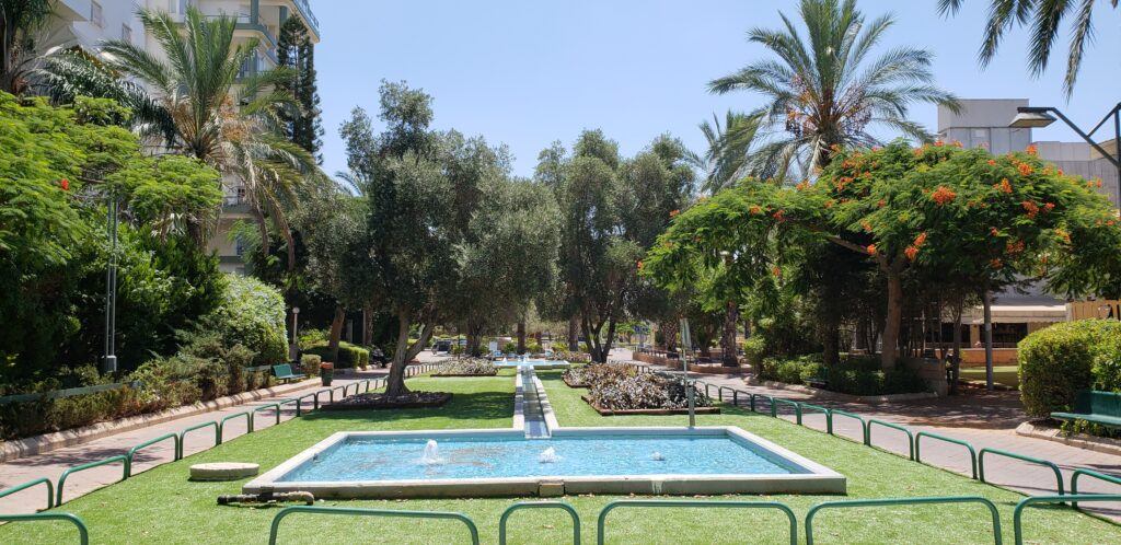 קרית גנים מערב ראשון לציון