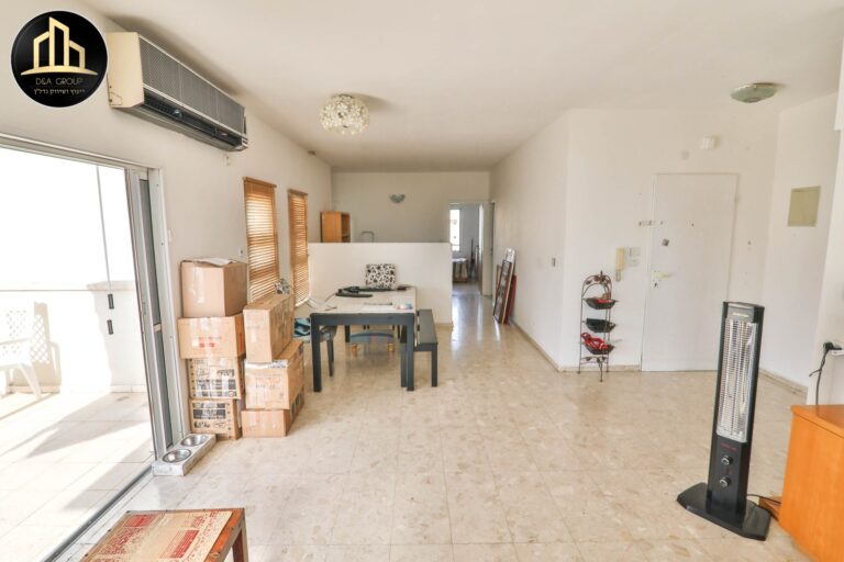 פנטהאוז למכירה בקרית גנים מערב ראשון לציון