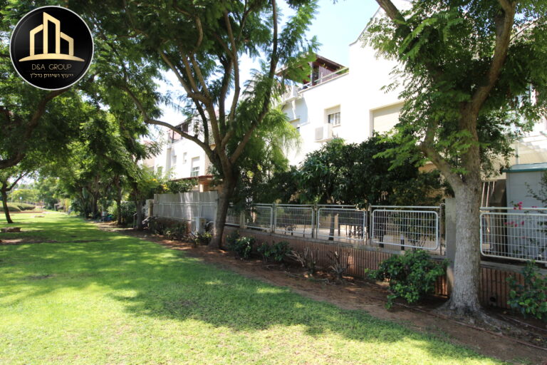 דופלקס גג למכירה בקרית גנים, מערב ראשון לציון